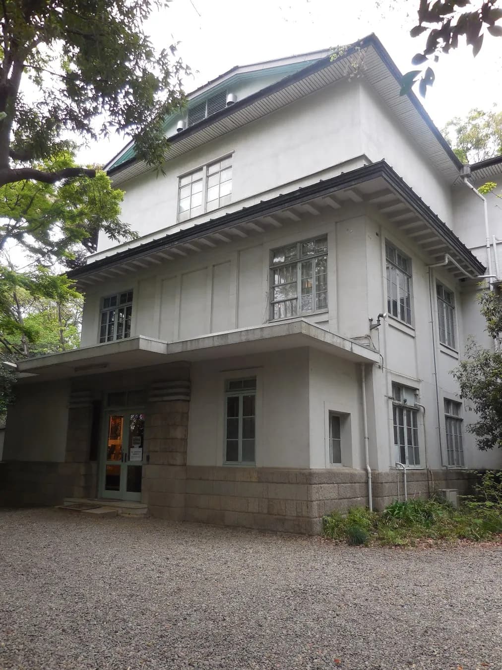 Archival photograph of Eisei Bunko Museum, Tokyo (2014)