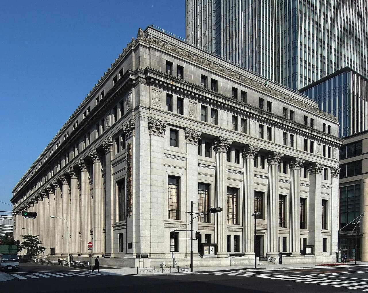 Archival photograph of Mitsui Memorial Museum, Tokyo (2009)