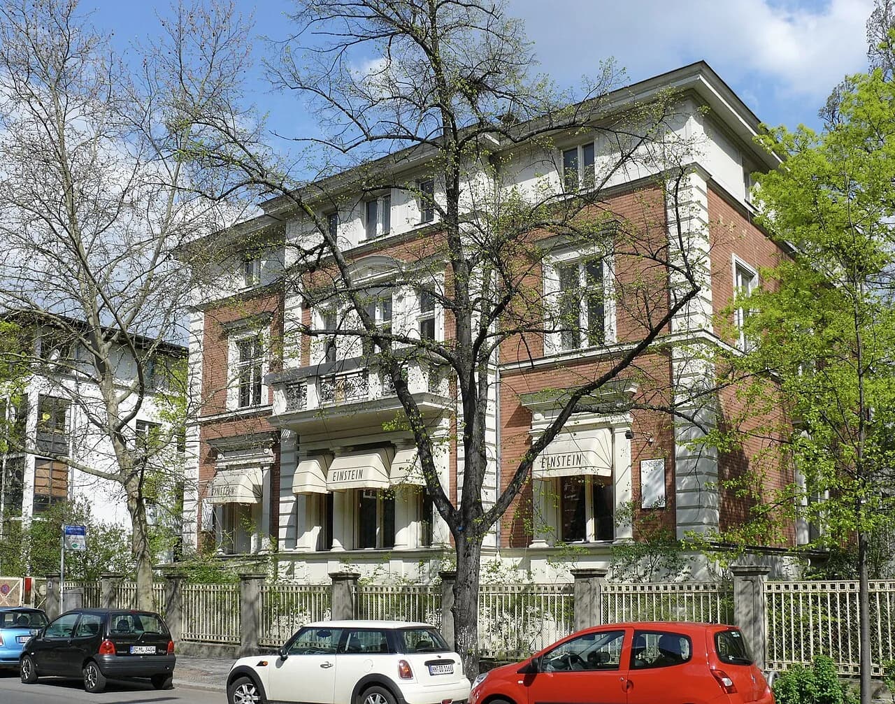 Archival photograph of Café Einstein Stammhaus, Berlin (2011)