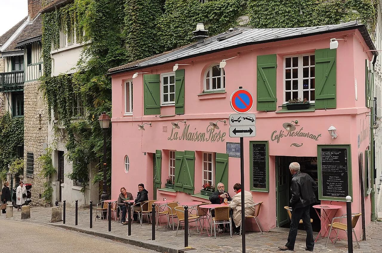 Archival photograph of La Maison Rose, Paris (2010)
