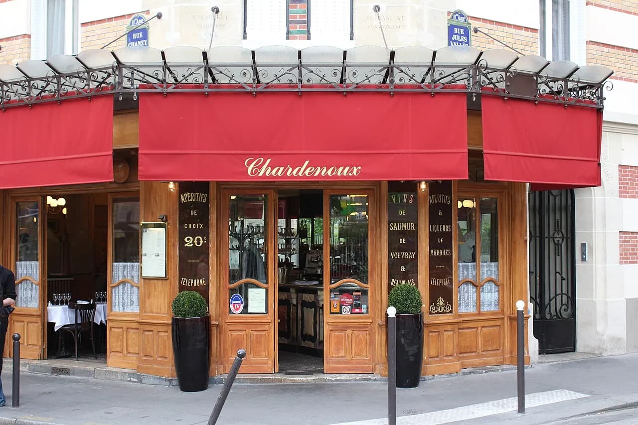 Archival photograph of Le Chardenoux, Paris (2011)