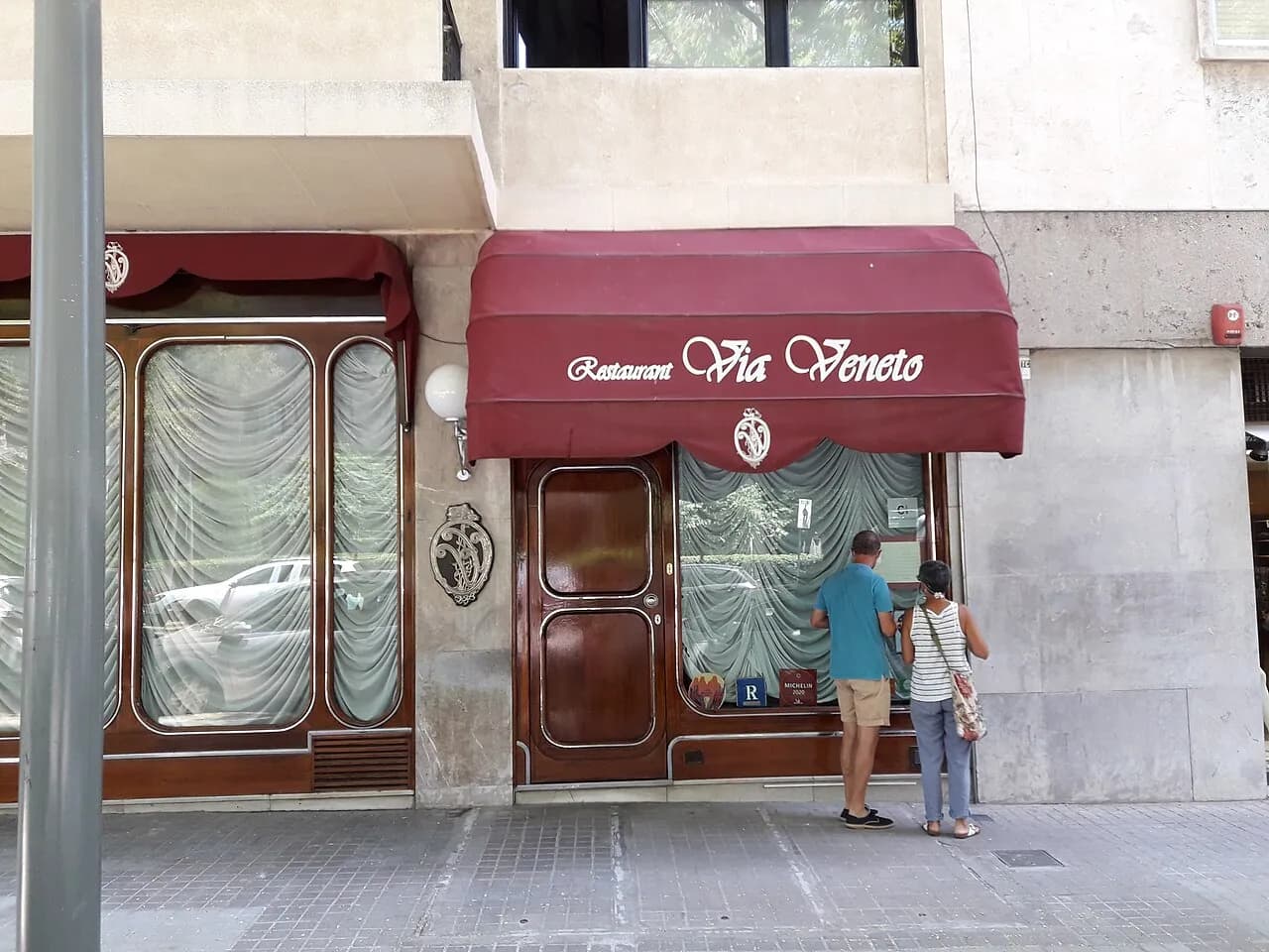 Archival photograph of Via Veneto, Barcelona (2020)