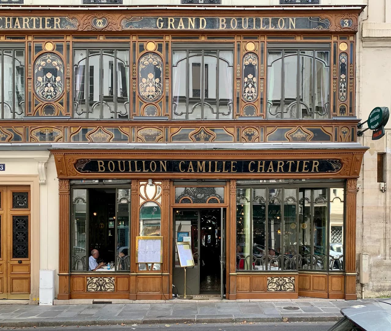 Archival photograph of Bouillon Racine, Paris (2021)