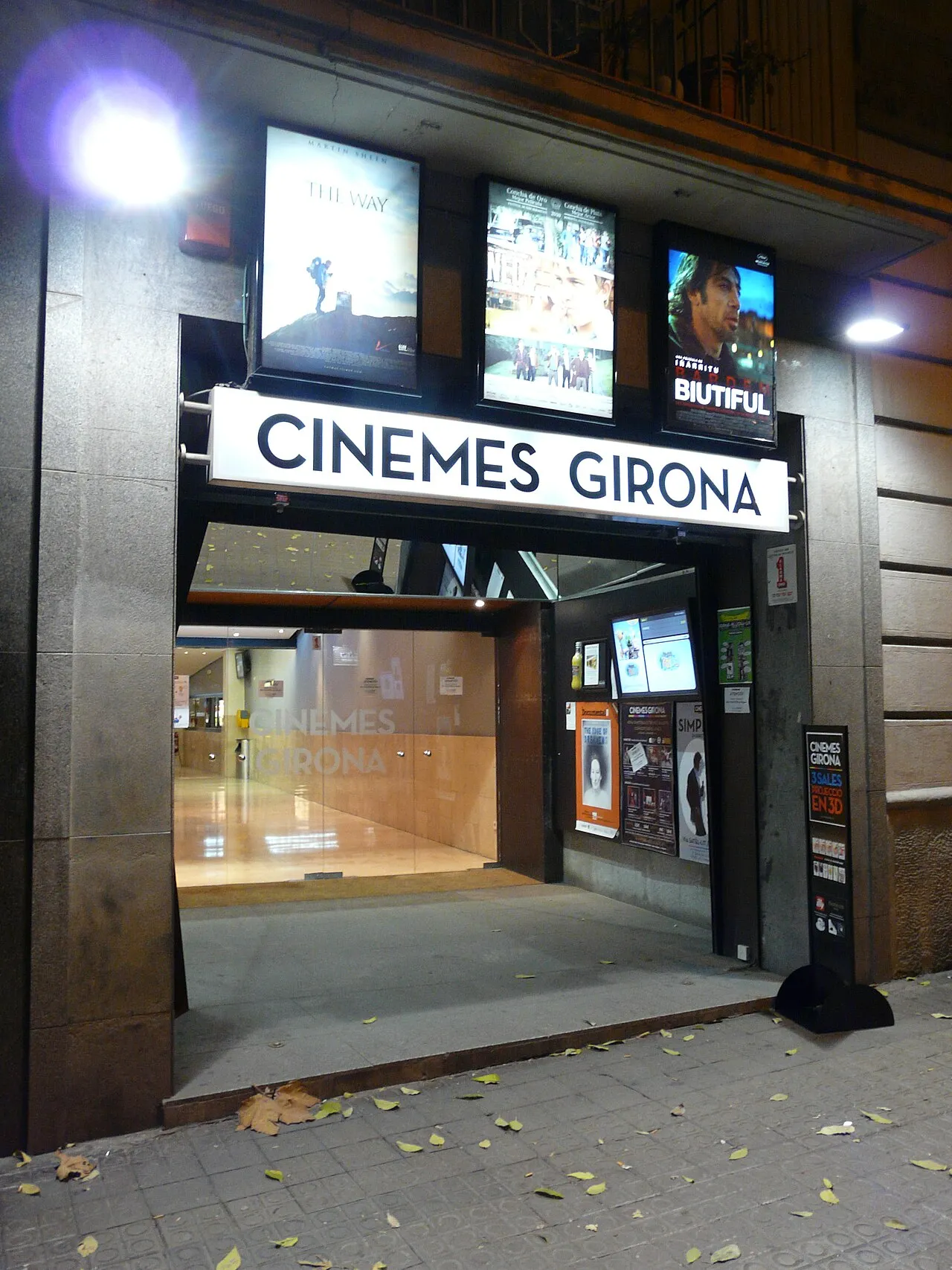 Archival photograph of Cinemes Girona, Barcelona (2010)