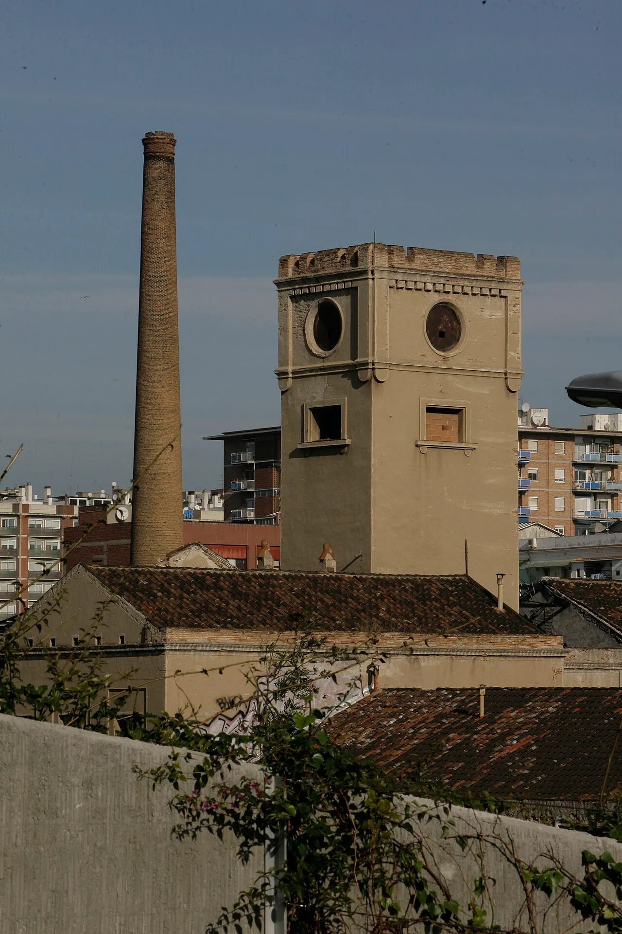 Archival photograph of Hangar, Barcelona (2010)