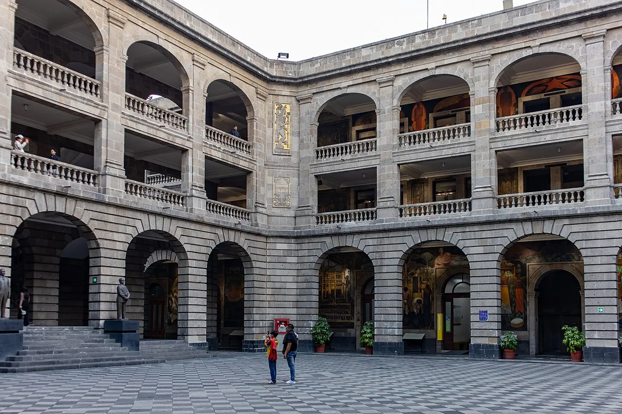 Archival photograph of Museo Vivo del Muralismo, Mexico City (2026)