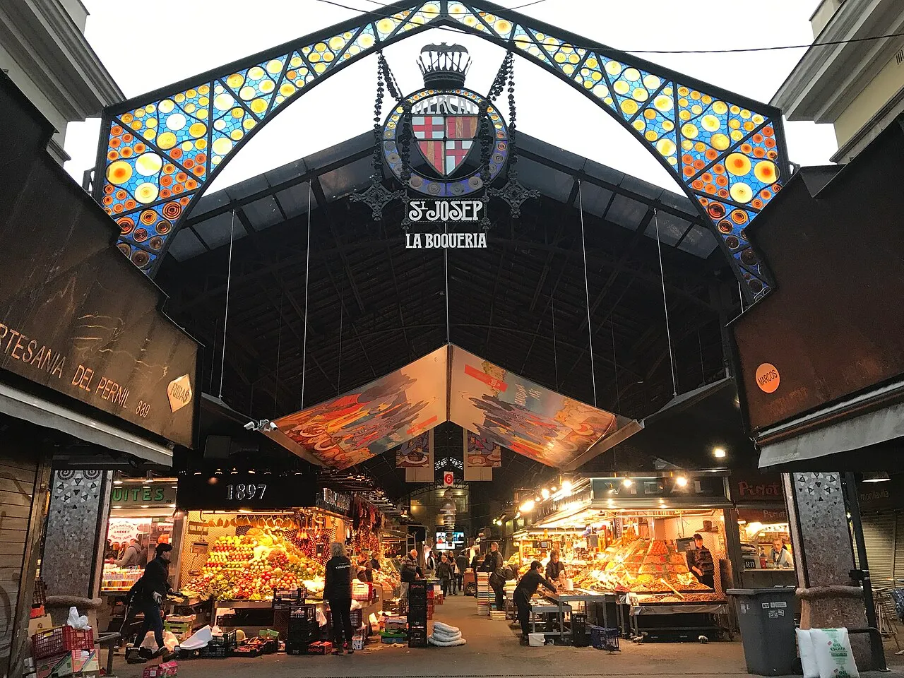 Archival photograph of Mercat de la Boqueria, Barcelona (2018)