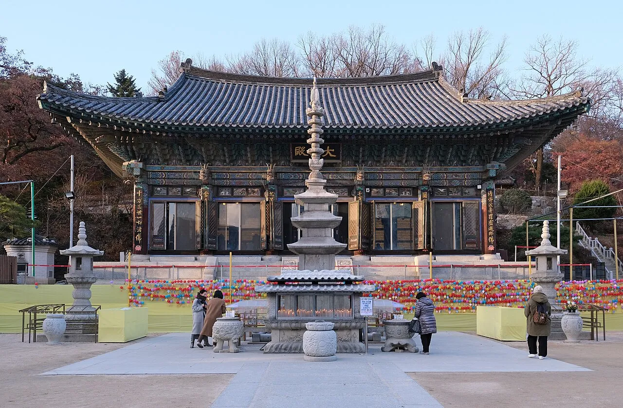 Archival photograph of Bongeunsa Temple, Seoul (2022)