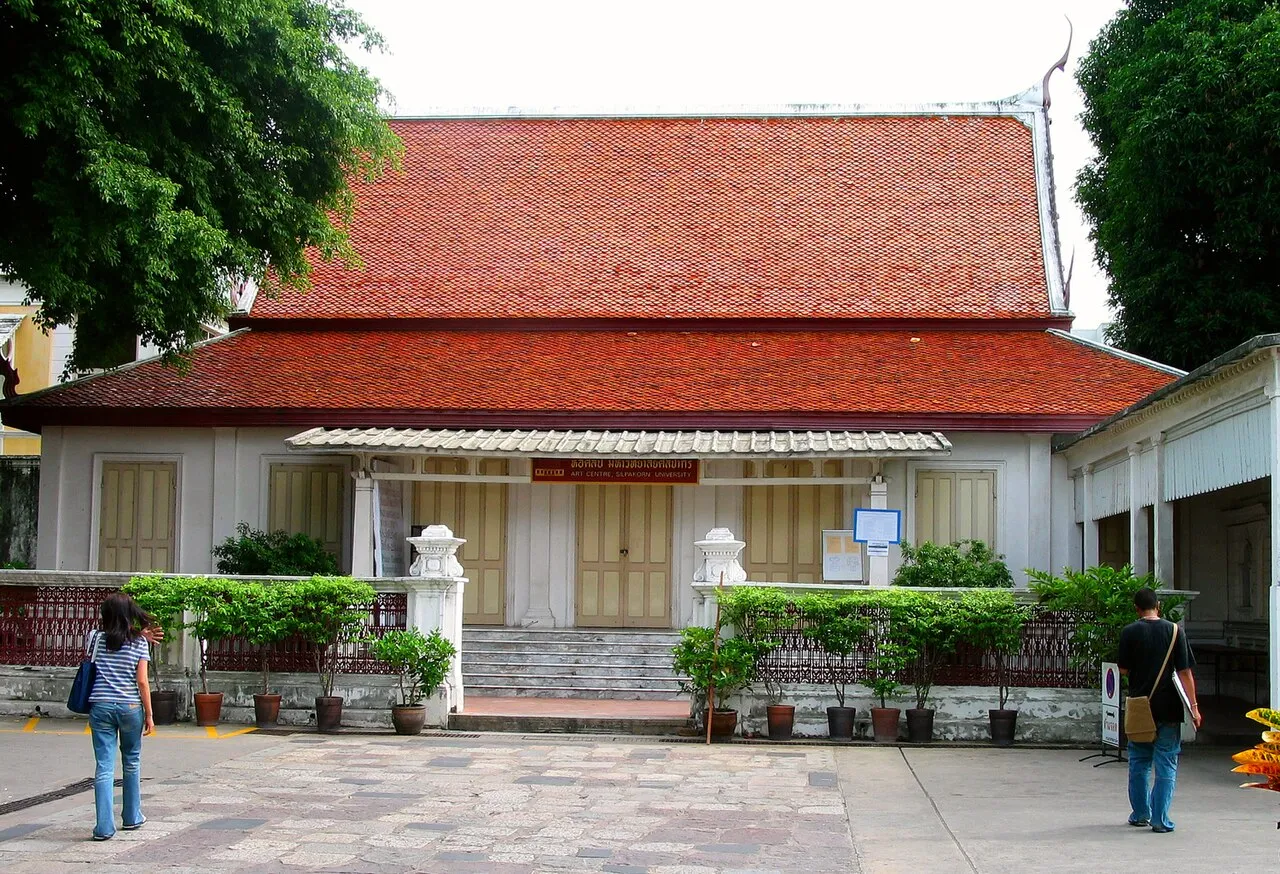Archival photograph of Silpakorn University Art Centre, Bangkok (2003)