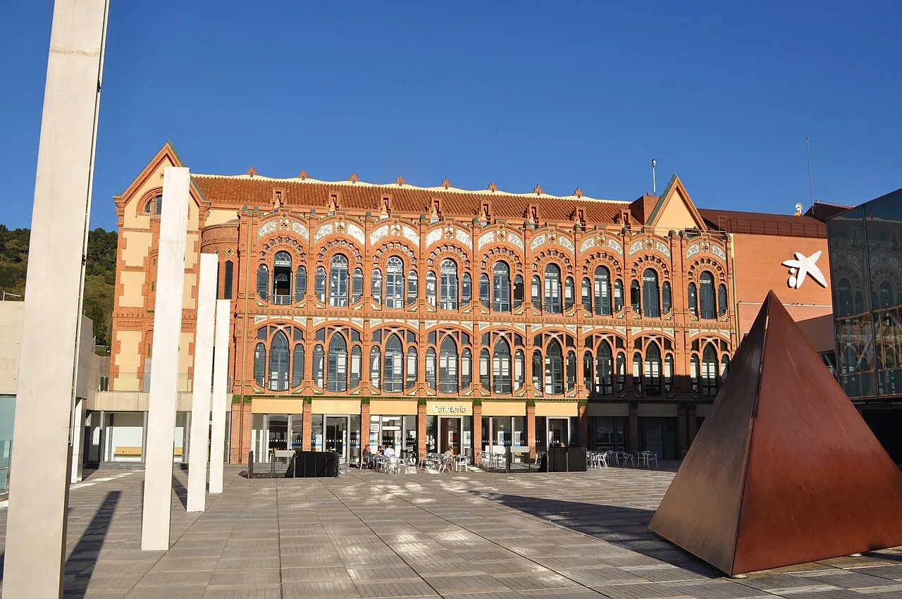 Archival photograph of CosmoCaixa Barcelona, Barcelona (2010)