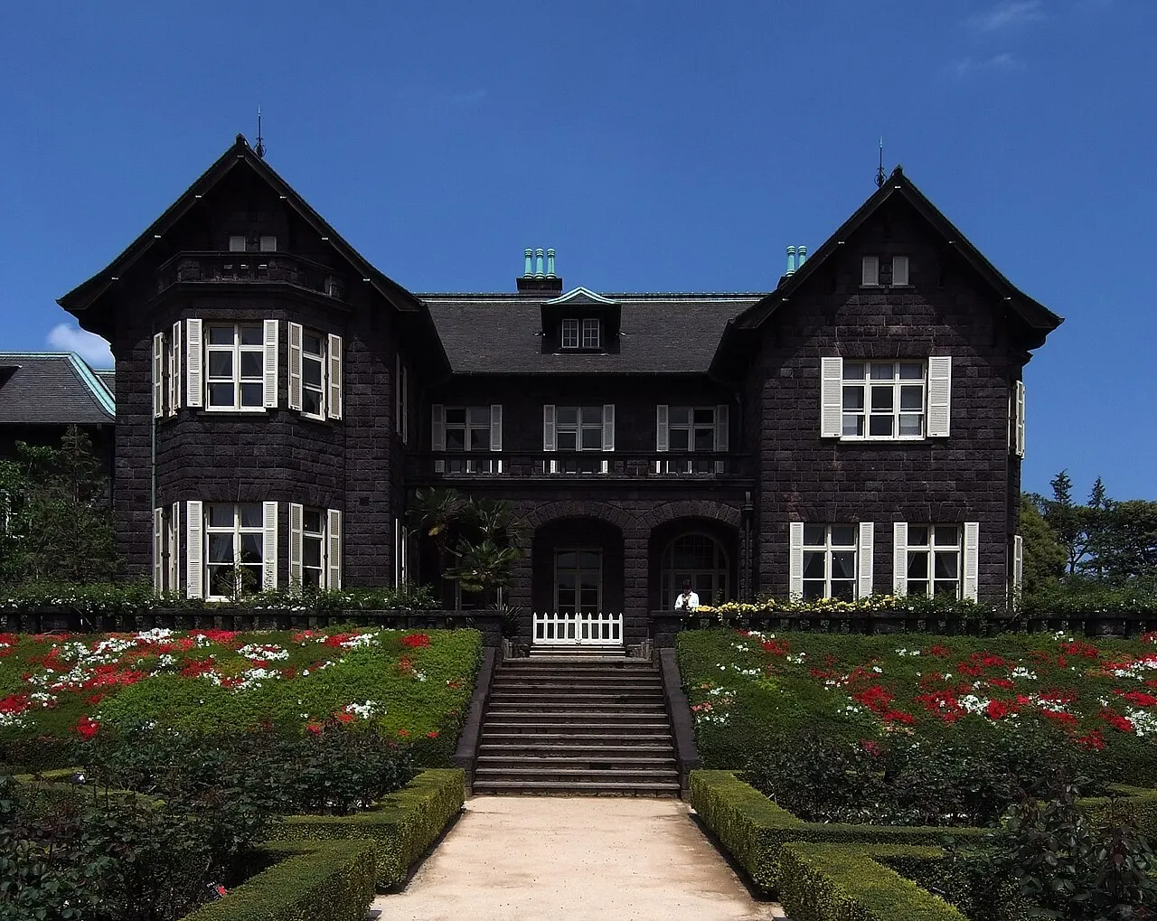 Archival photograph of Kyu-Furukawa Gardens, Tokyo (2009)