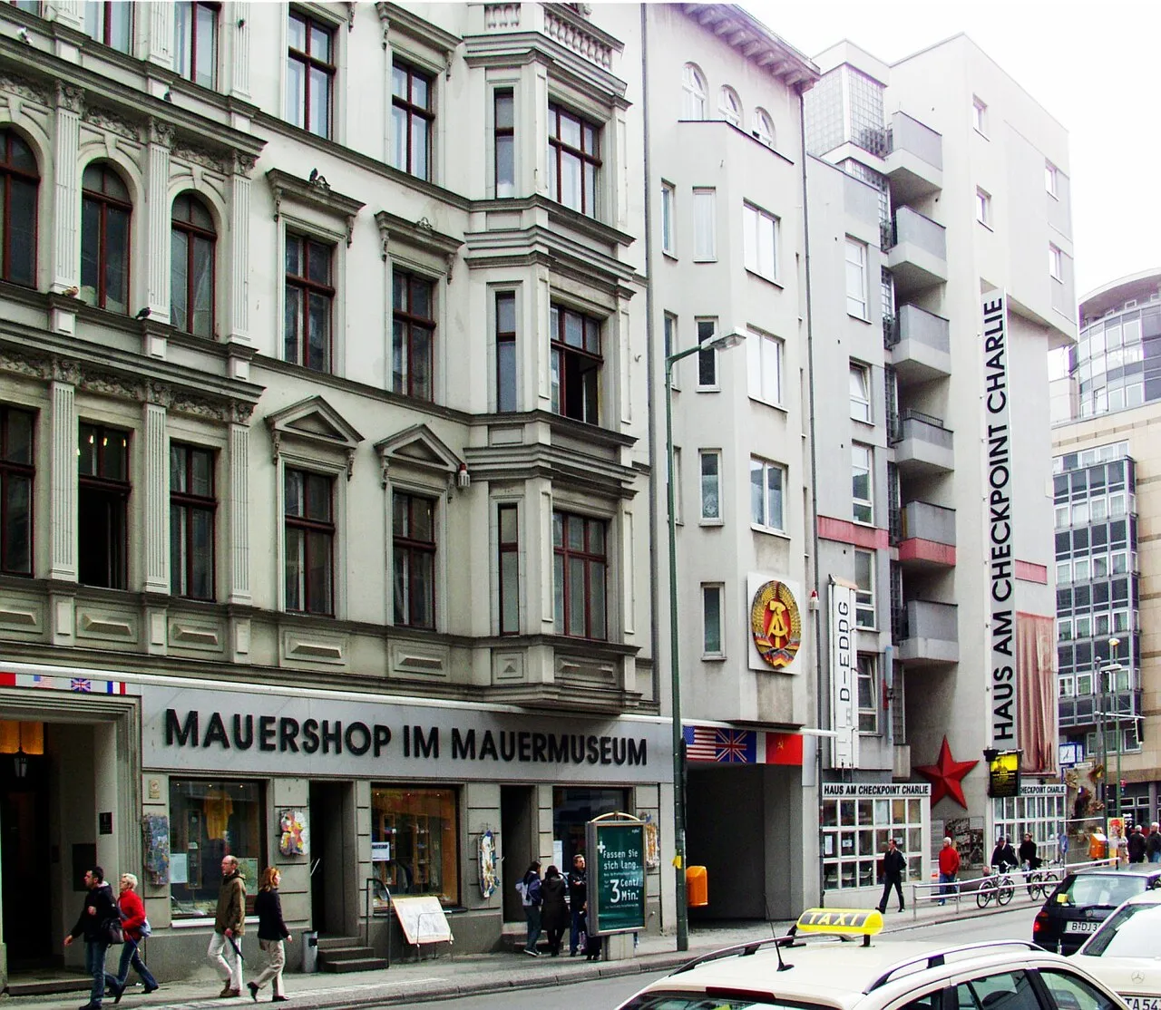 Archival photograph of Mauermuseum, Berlin (2004)
