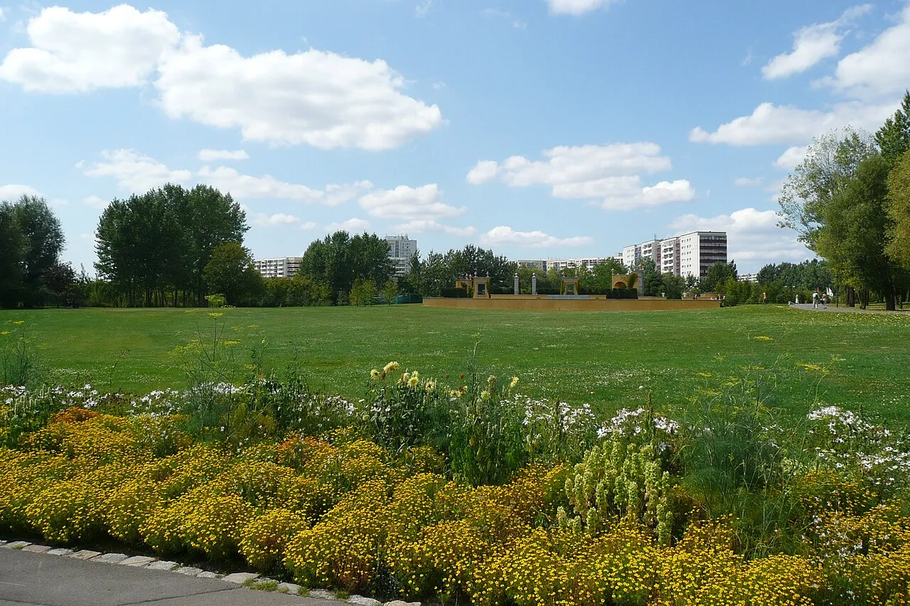 Archival photograph of Gärten der Welt, Berlin (2008)