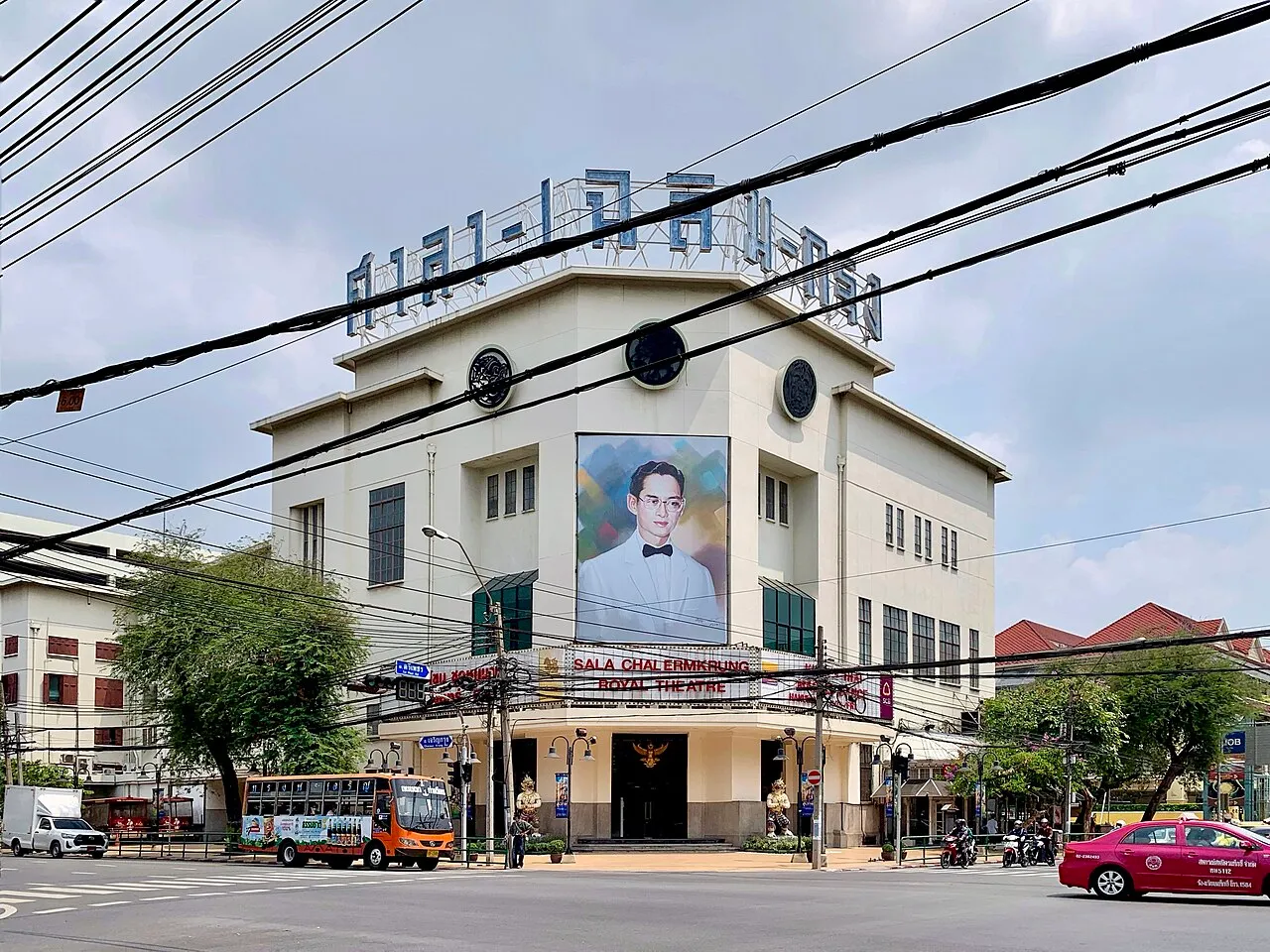 Archival photograph of Sala Chalermkrung Royal Theatre, Bangkok (2021)