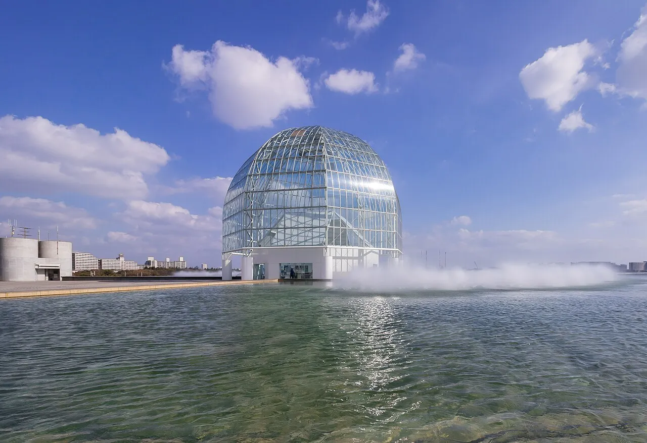 Archival photograph of Tokyo Sea Life Park, Tokyo (2018)