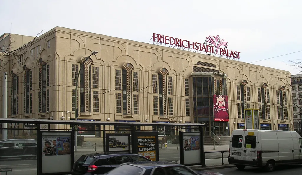 Archival photograph of Friedrichstadt-Palast, Berlin (2007)