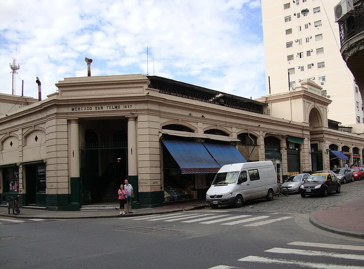 Archival photograph of Mercado de San Telmo, Buenos Aires 