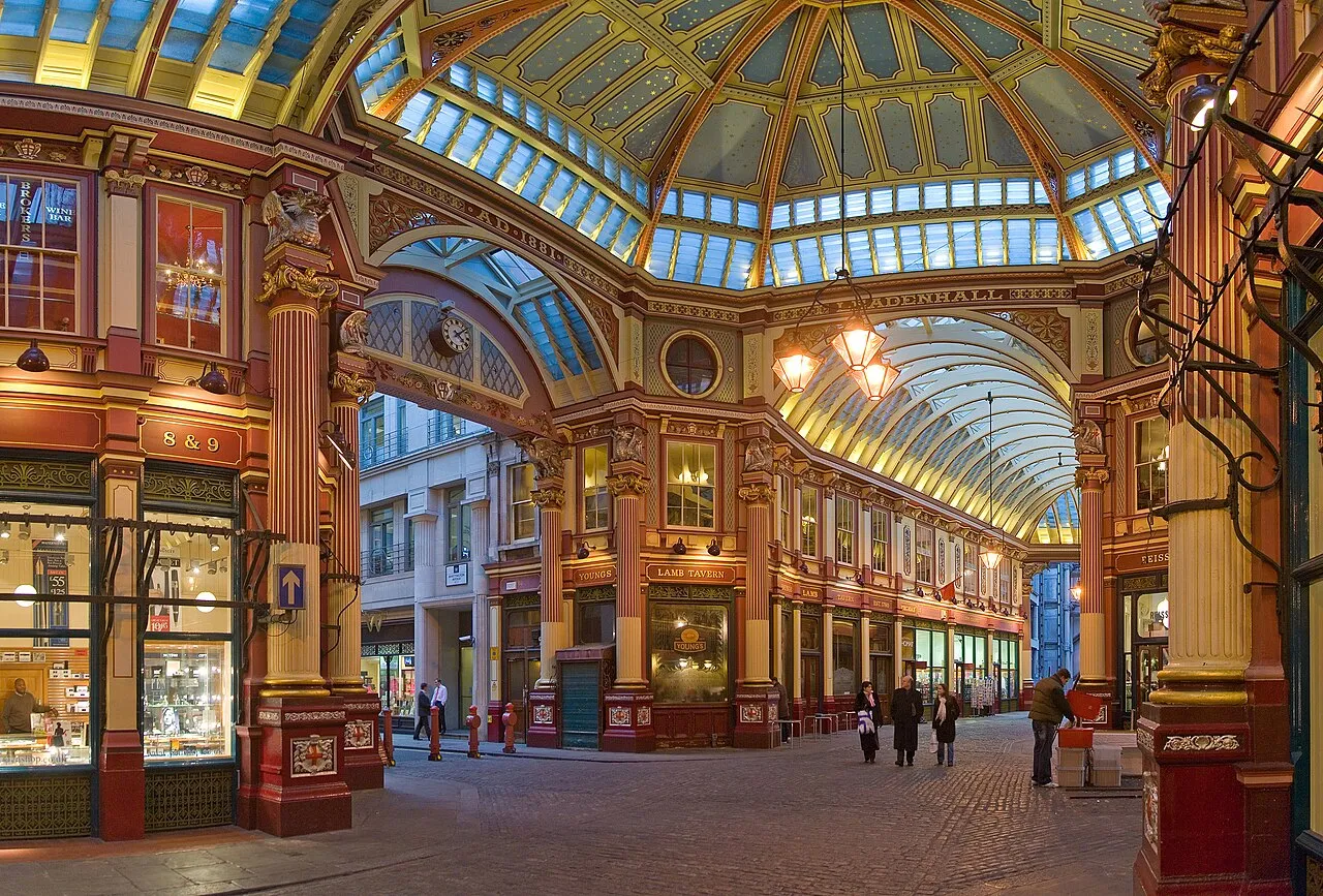 Archival photograph of Leadenhall Market, London (2006)