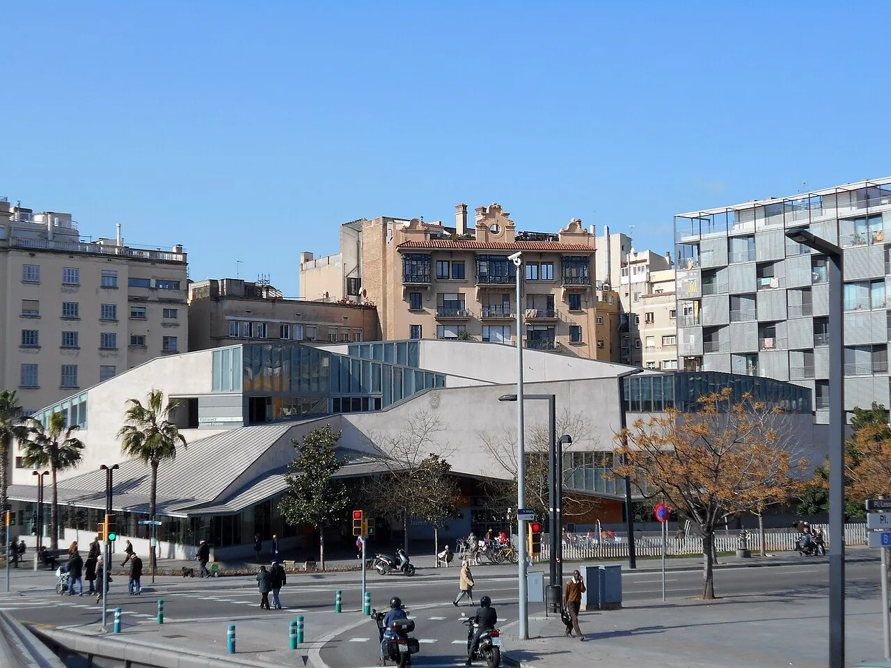 Fotografía de archivo: Biblioteca Jaume Fuster‎