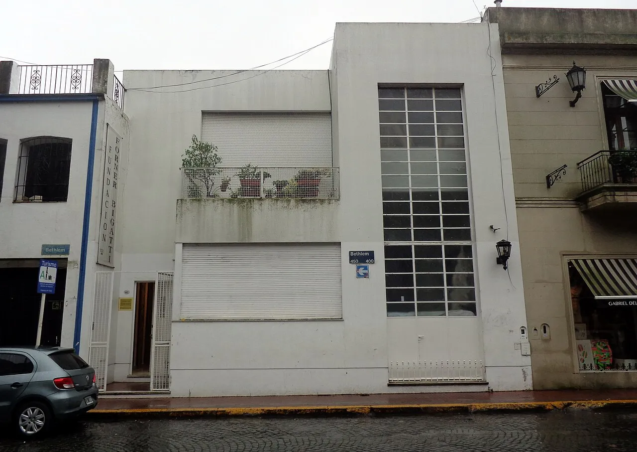 Archival photograph of Fundación Forner-Bigatti, Buenos Aires (2018)