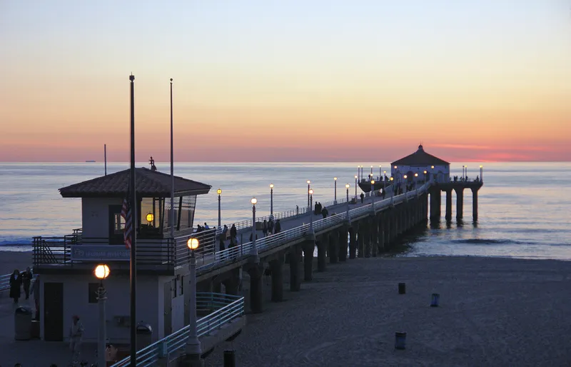 Archival photograph of Manhattan Beach Pier, Los Angeles