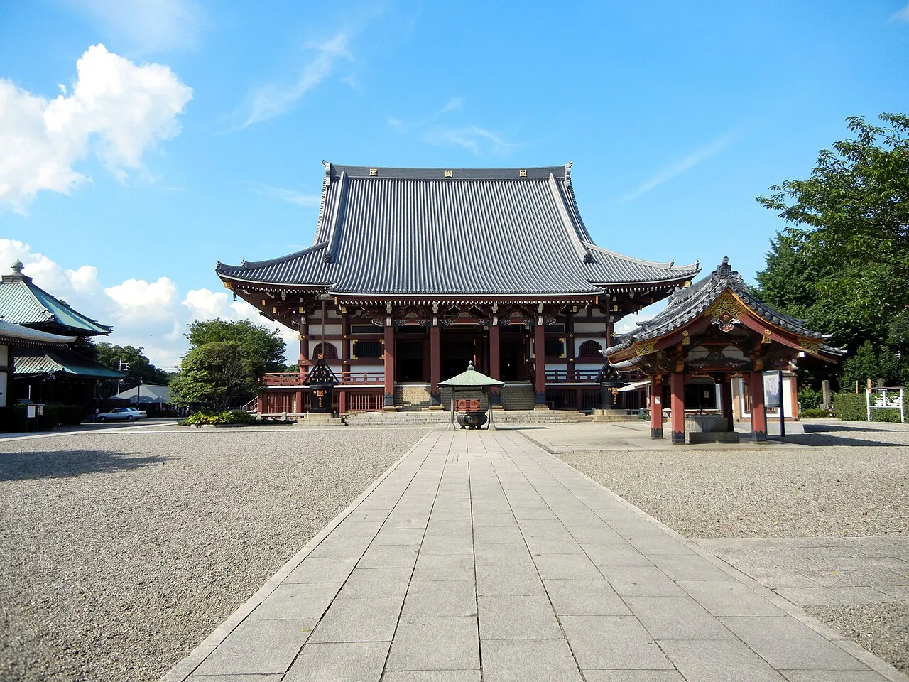 Archival photograph of Ikegami Honmon-ji, Tokyo (2011)