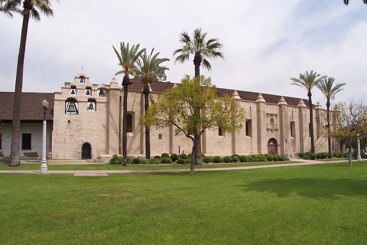Archival photograph of Mission San Gabriel, Los Angeles (2005)