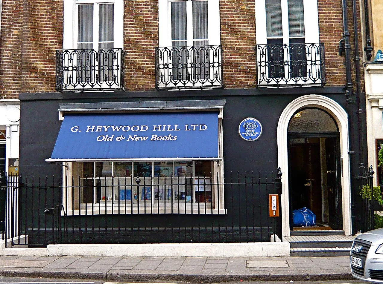 Archival photograph of Heywood Hill, London (2008)