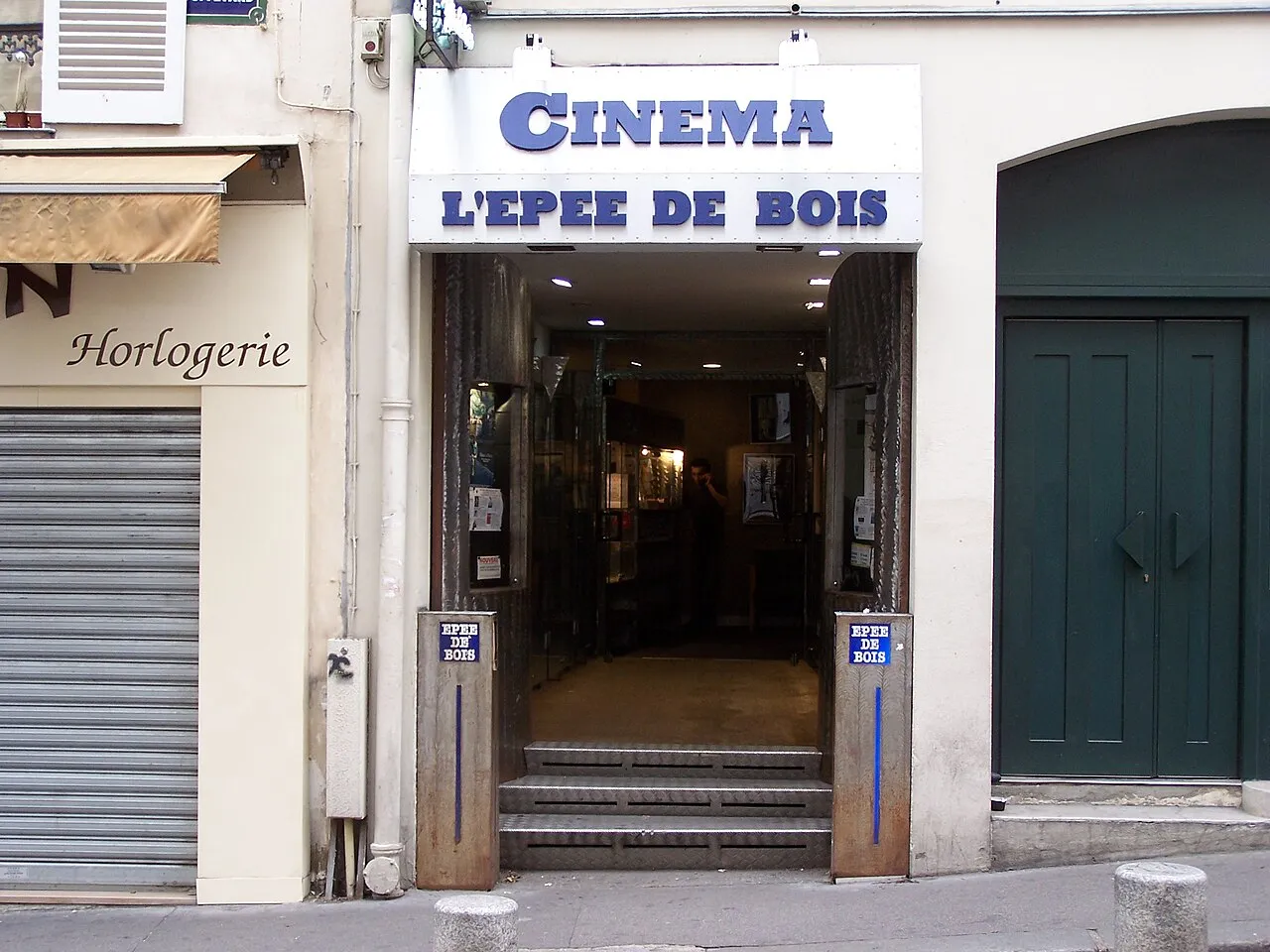 Archival photograph of L'Épée de Bois, Paris (2011)