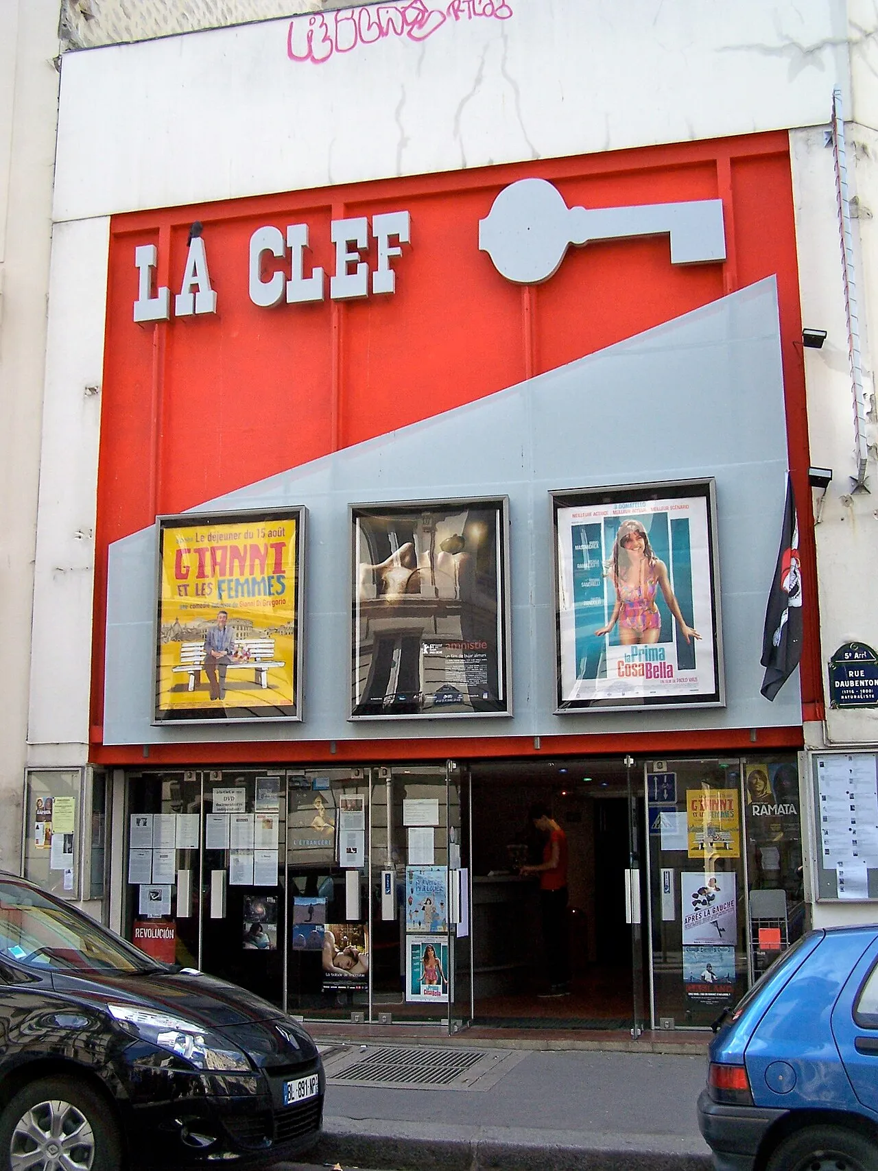 Archival photograph of La Clef, Paris (2011)
