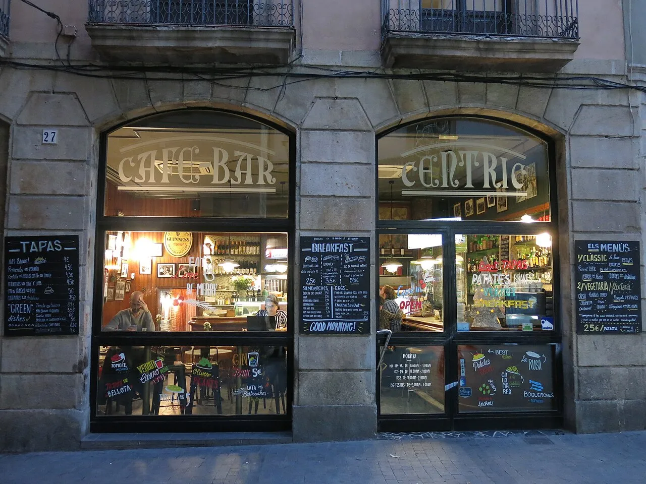 Archival photograph of Cèntric, Barcelona (2017)