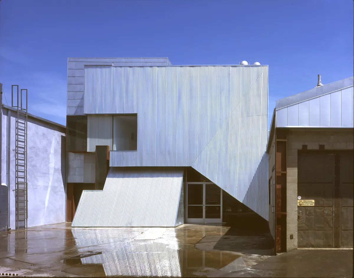 Archival photograph of Bergamot Station Arts Center, Los Angeles (2000)