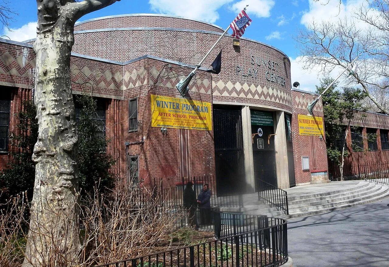 Archival photograph of Sunset Park, New York (2011)