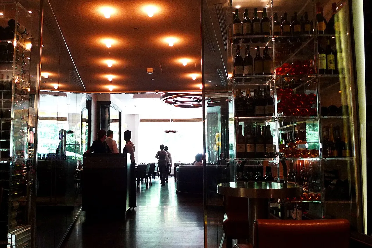 Archival photograph of Dinner by Heston Blumenthal, London (2011)