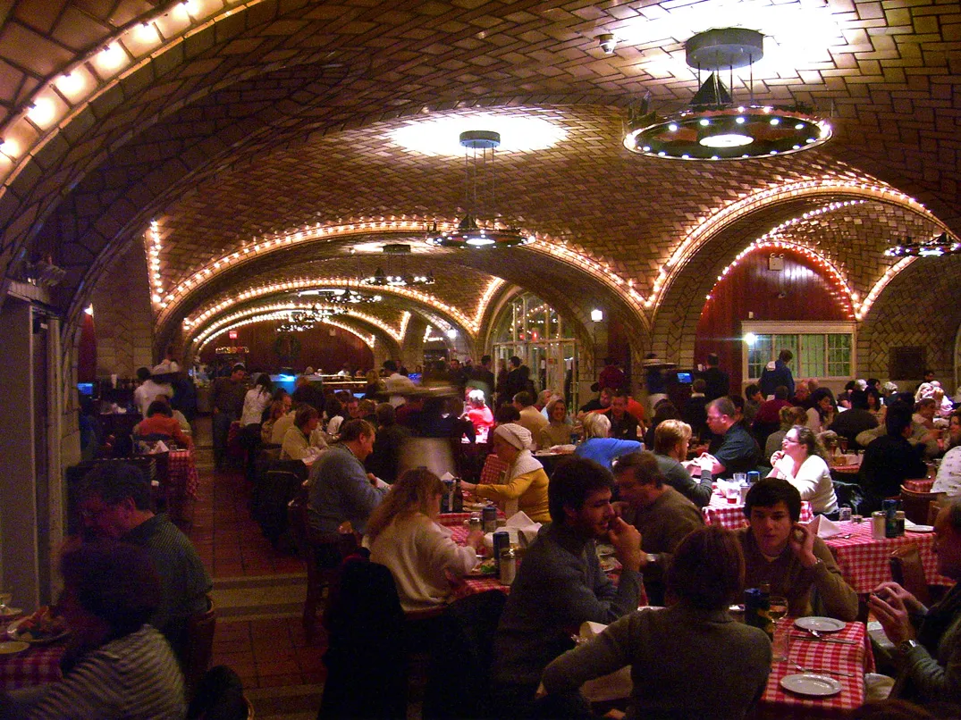 Archival photograph of Grand Central Oyster Bar, New York 