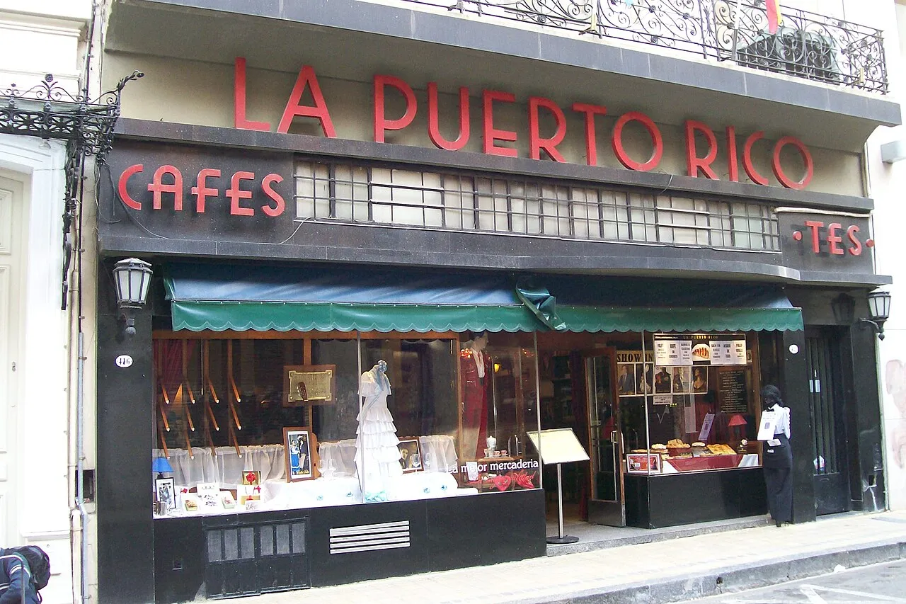 Archival photograph of La Puerto Rico, Buenos Aires (2009)
