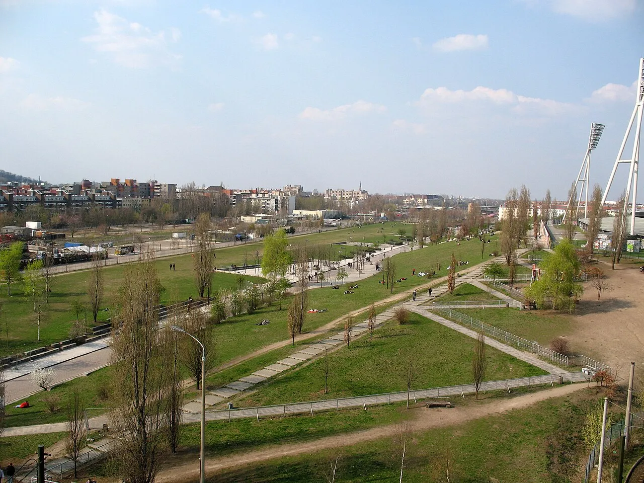 Archival photograph of Mauerpark, Berlin (2007)