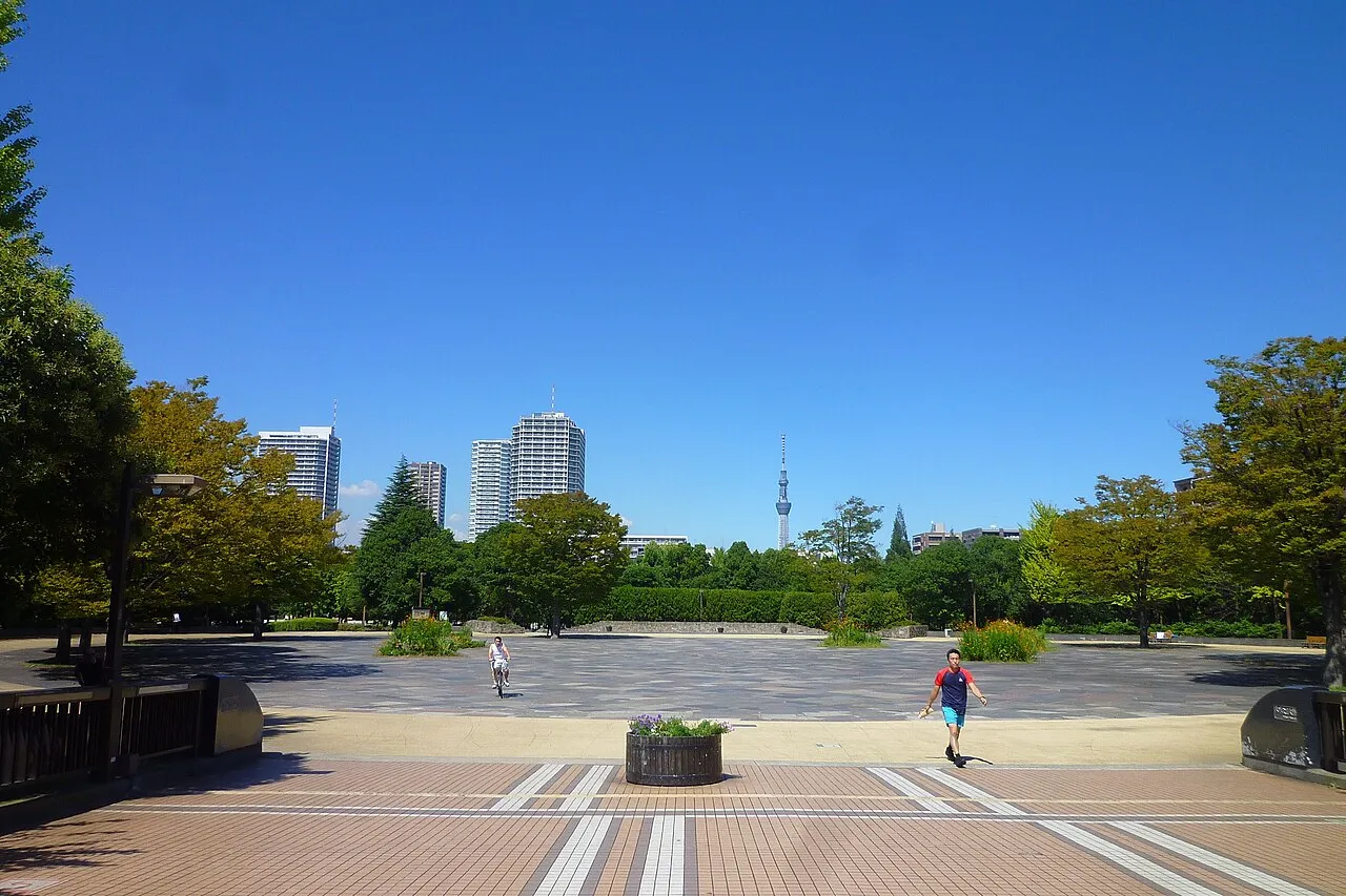 Archival photograph of Kiba Park, Tokyo (2011)
