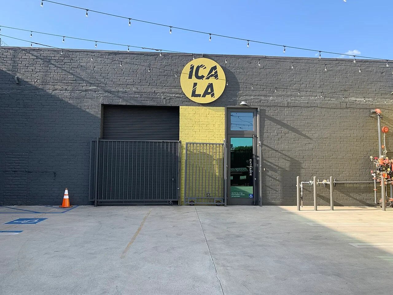 Archival photograph of Institute of Contemporary Art, Los Angeles, Los Angeles (2021)