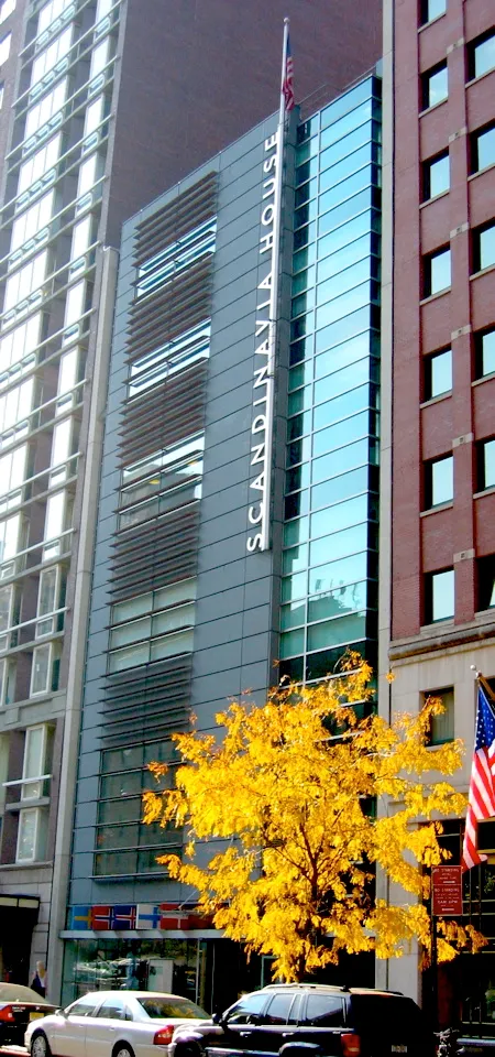Archival photograph of Scandinavia House, New York (2006)