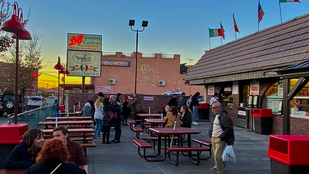 Archival photograph of L&B Spumoni Gardens, New York (2022)