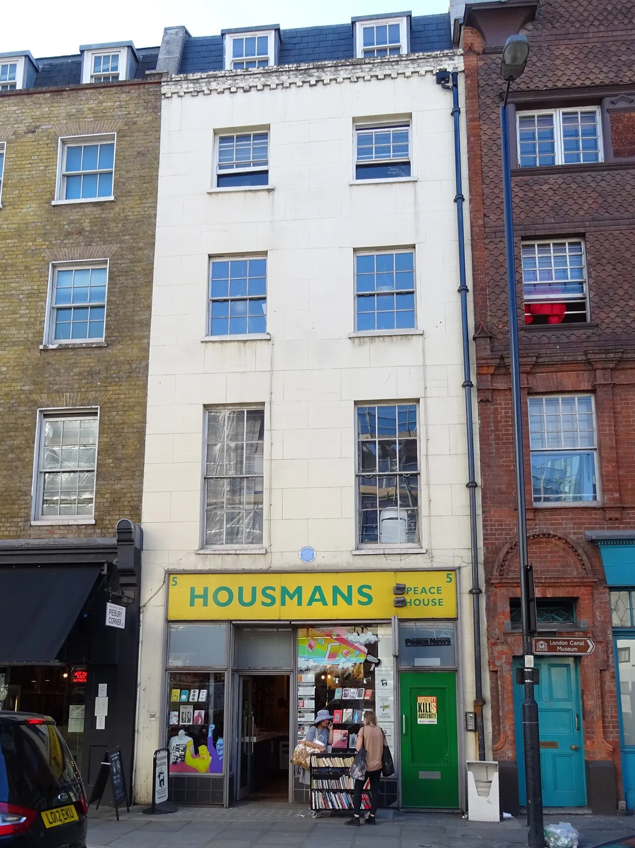 Archival photograph of Housmans, London (2018)