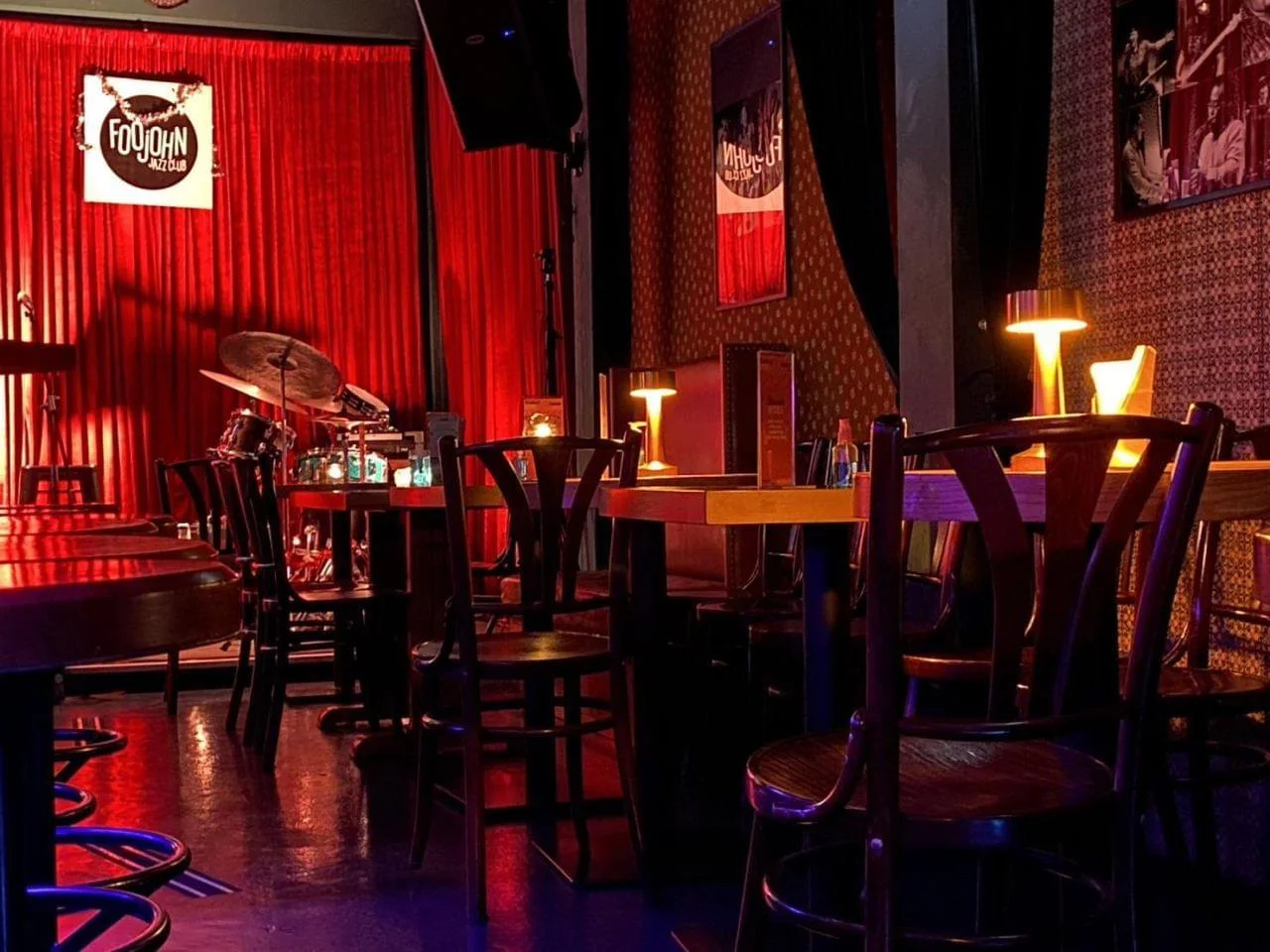Foojohn Jazz Club : บาร์ (ภาพจากเว็บไซต์ทางการ)