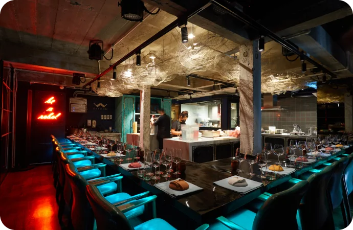 Gaggan : บรรยากาศภายใน (ภาพจากเว็บไซต์ทางการ)
