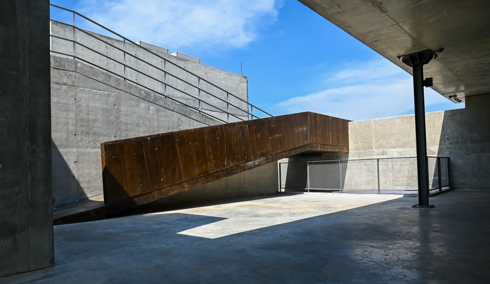 The concrete courtyard and gallery entrance at Jim Thompson Art Center