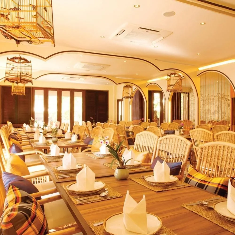 The Local : บรรยากาศภายใน (ภาพจากเว็บไซต์ทางการ)