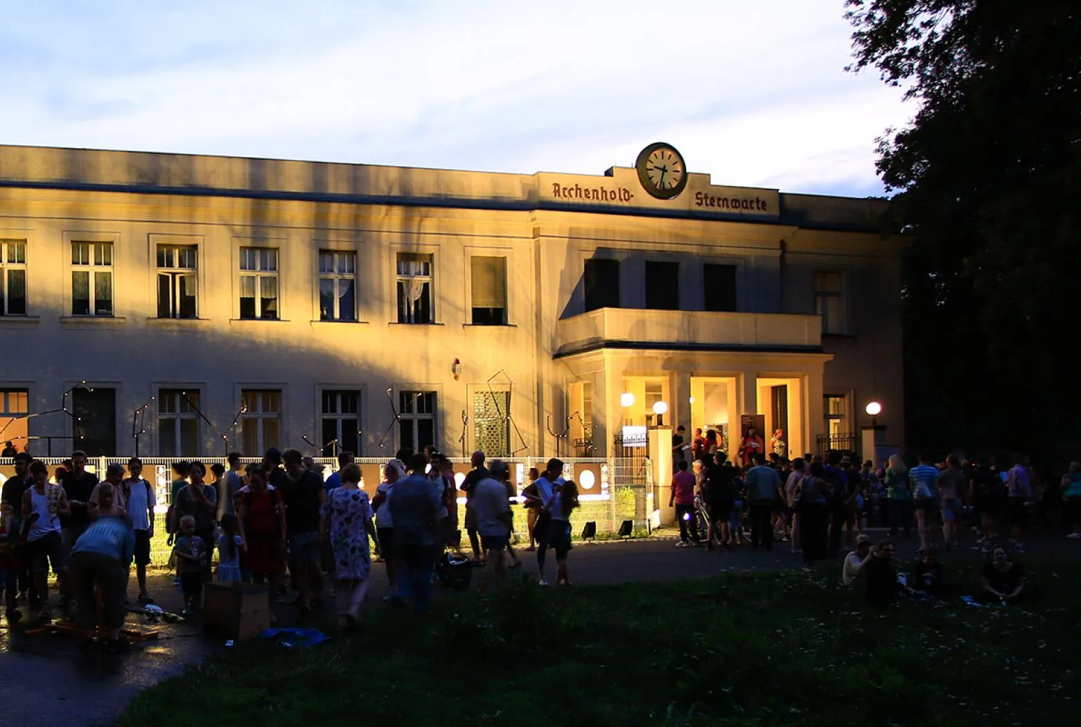 Archenhold-Sternwarte Treptow : Fassade (Bild von der offiziellen Website)