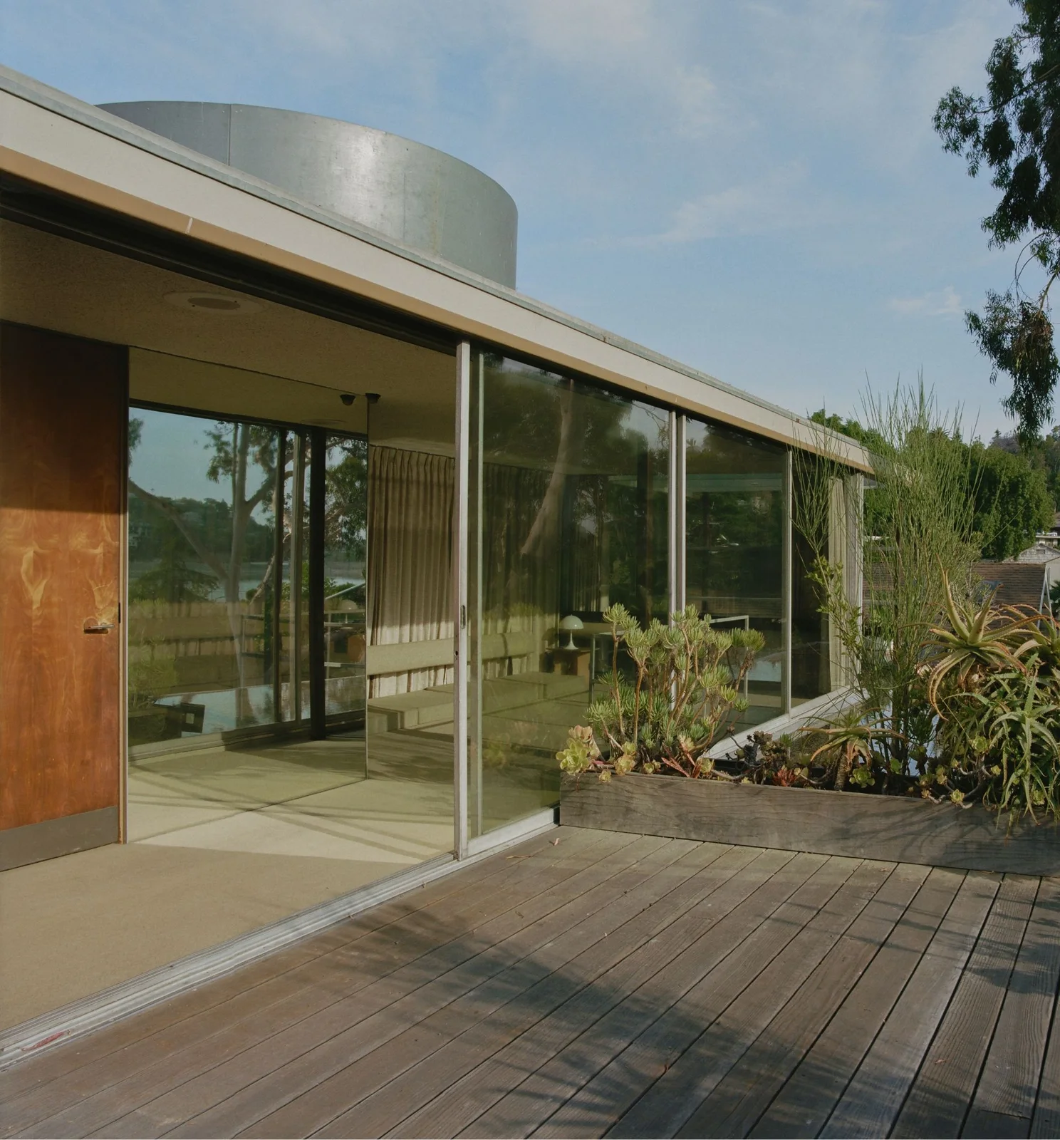 The penthouse terrace and glazing, photographed in 2021 at Neutra VDL House
