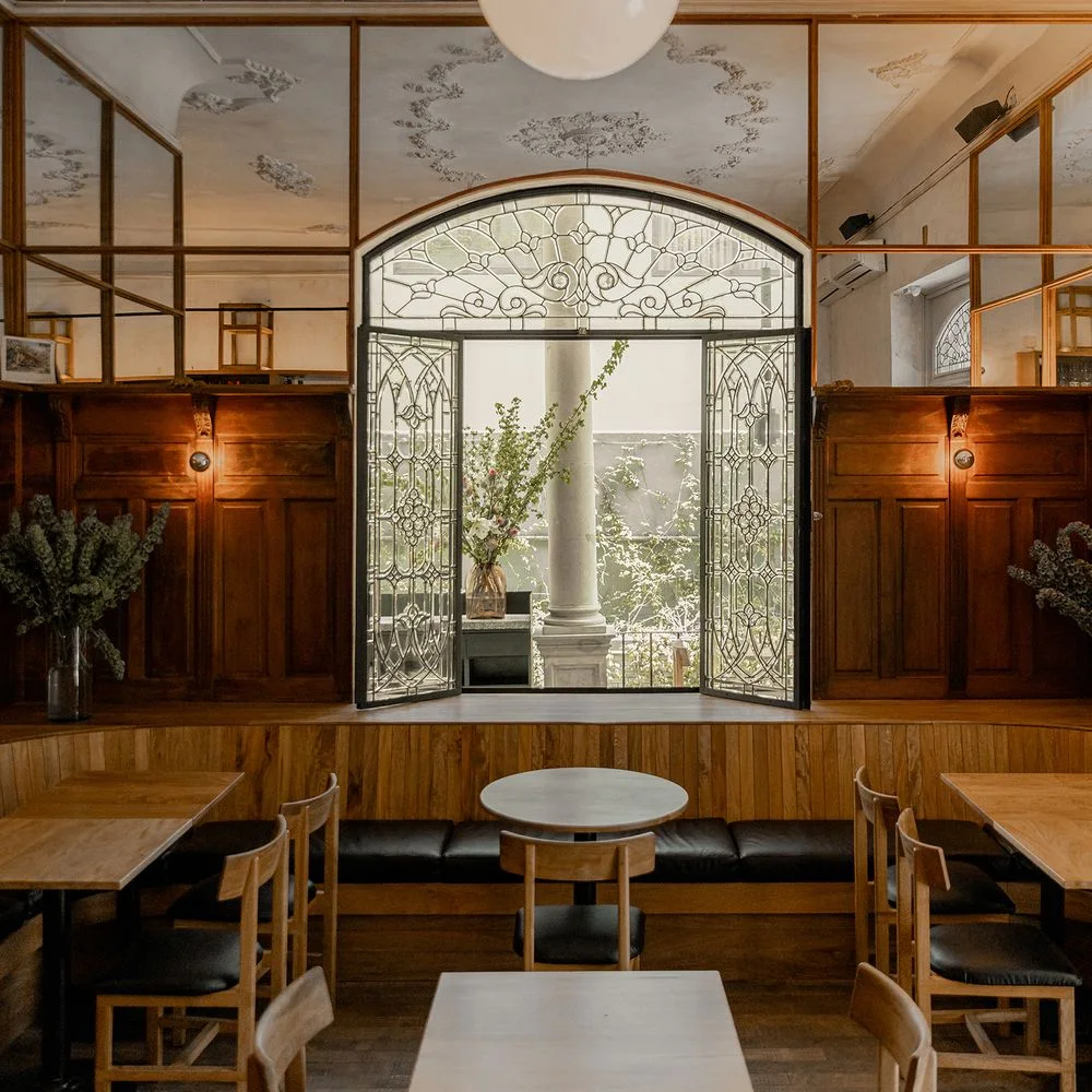 El Tigre Silencioso : Interior