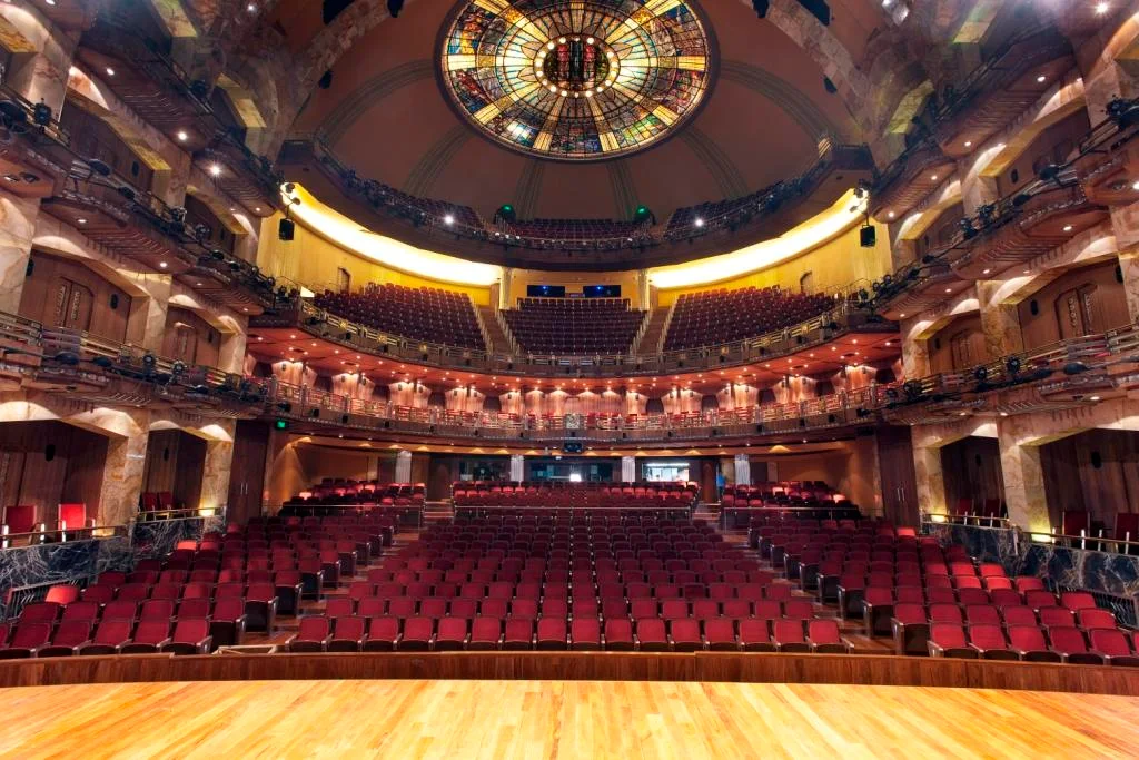 Palacio de Bellas Artes: salas de espectáculos : Interior